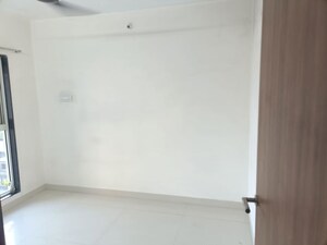 Room in 2 BHK Apartment at Dadar East – for Rent