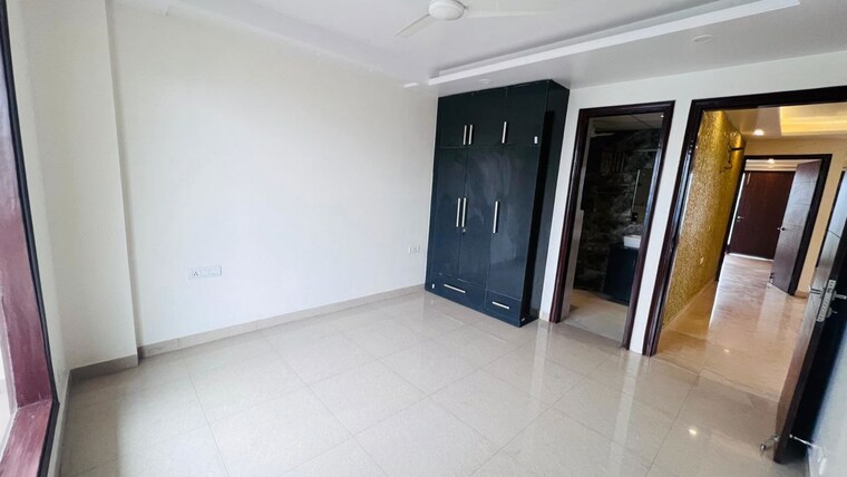 Room, ss-mayfield-gardens 4 Bedroom 412 Sq.Yd. Builder Floor In Sector 51 Gurgaon 10320628