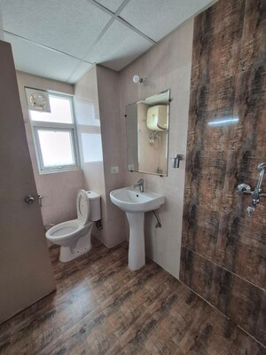 Bathroom in 2.5 BHK Apartment at Panchsheel Greens II, Sector 16 Greater Noida – for Sale