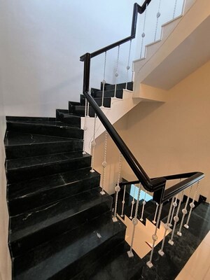 Staircase in 3 BHK Villa at Pimple Saudagar – for Rent