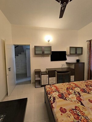 Bedroom in 3 BHK Villa at Pimple Saudagar – for Rent