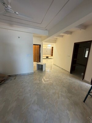 Room in 3 BHK Apartment at Mukunda Nandanam, Kodigehalli – for Rent