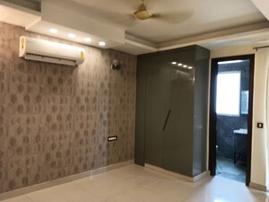 Room in 2 BHK Apartment at Ireo The Corridors, Sector 67a – for Sale