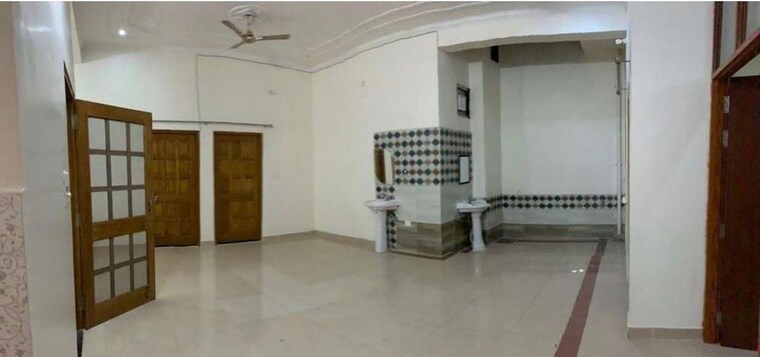 Living Room, vipul khand 3 Bedroom 1300 Sq.Ft. Independent House In Vipul Khand Lucknow 10320780