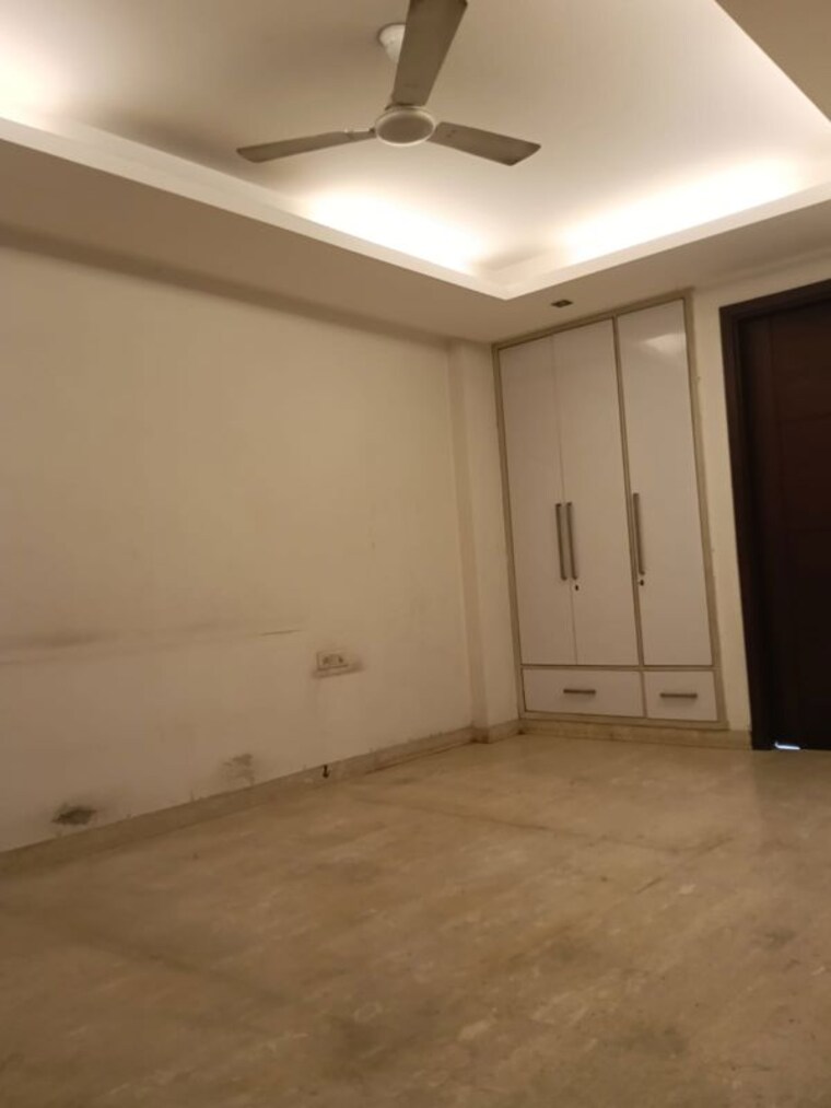 Bedroom, greater kailash i 3 Bedroom 1872 Sq.Ft. Builder Floor In Greater Kailash I Delhi 10320803