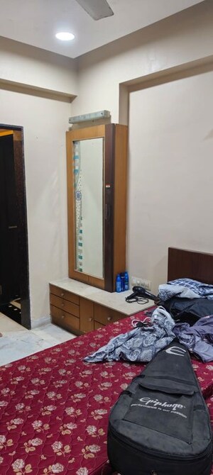 Bedroom in 4 BHK Apartment at Sector 5 Kharghar – for Rent