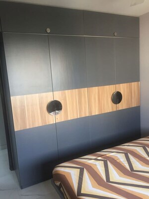 Furnished Amenities in 2 BHK Apartment at Zears Shiv Asthan Heights, Bandra West – for Rent