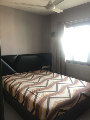 Bedroom in 2 BHK Apartment at Zears Shiv Asthan Heights, Bandra West – for Rent