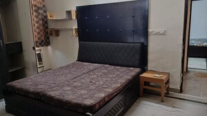 Bedroom in 4 BHK Apartment at Alok Vihar, Sector 50 – for Rent