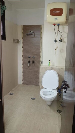 Bathroom in 4 BHK Apartment at Alok Vihar, Sector 50 – for Rent