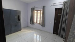 2 BHK Builder Floor For Rent in Aman Vihar