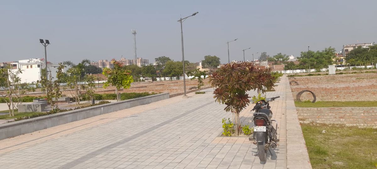 Plot For Sale in Krishna Iscon Valley