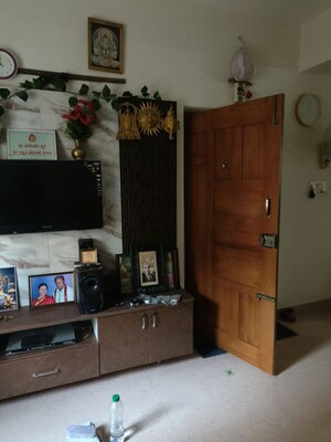 Furnished Amenities in 2 BHK Builder Floor at Banaswadi – for Sale