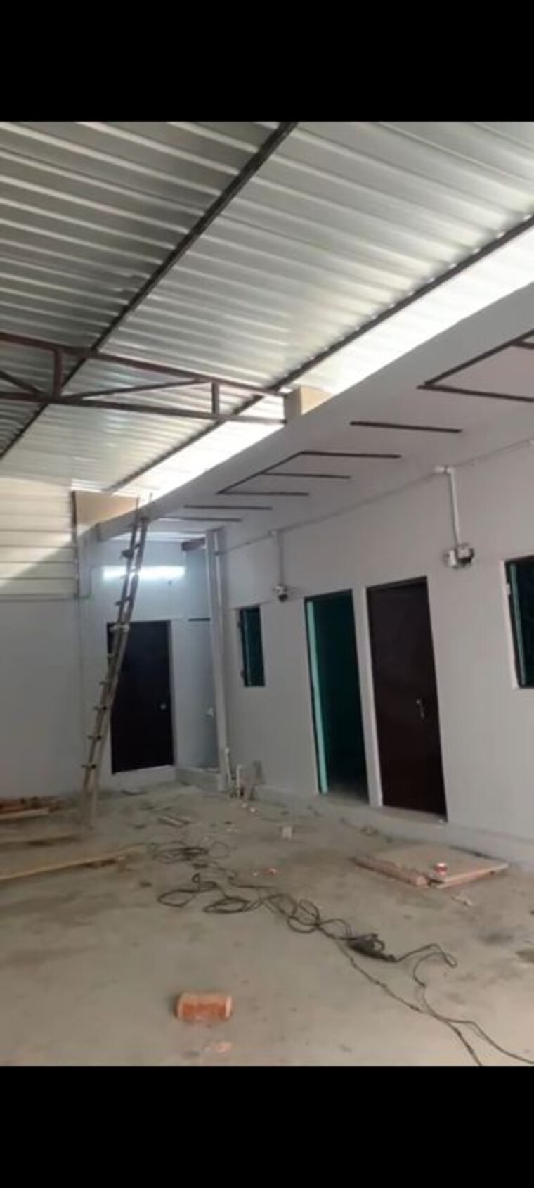 Floor Plan, rohini sector 23 Commercial Warehouse 1995 Sq.Ft. In Rohini Sector 23 Delhi 9800922