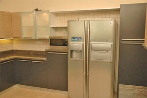 Furnished Amenities in 3 BHK Apartment at Parsvnath Exotica, Sector 53 – for Sale