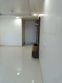 3.5 BHK + Servant Room Apartment For Rent in Samriddhi Seven Heaven