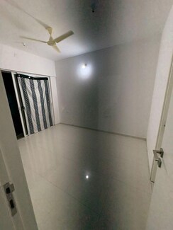 2 BHK Apartment For Rent in Godrej Boulevard Manjri
