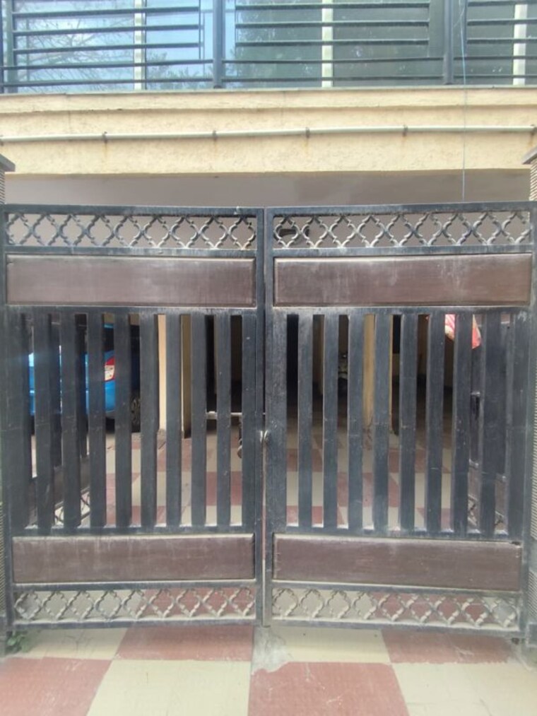 Exterior View, malviya nagar 3 Bedroom 200 Sq.Yd. Apartment In Malviya Nagar Delhi 10320974