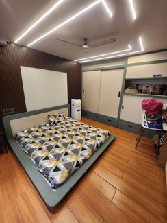 3 BHK + Pooja Room Apartment For Rent in Mahavir Square