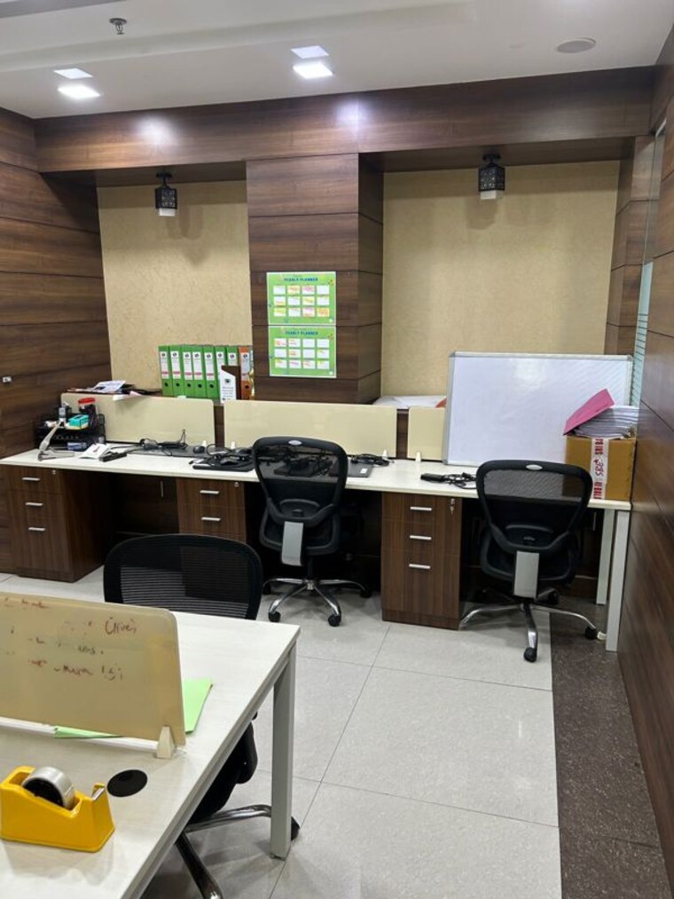 Team Area, grandslam-ithum Commercial Office Space in IT/SEZ 3600 Sq.Ft. In Sector 62 Noida 9777914
