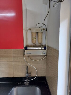 Bathroom in 2 BHK Apartment at Kalpataru Immensa B, Kolshet Road – for Rent