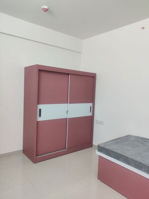 Room in 2 BHK Apartment at Shapoorji Pallonji Joyville Hadapsar Annexe, Hadapsar – for Rent