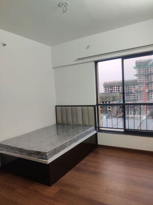 Room in 2 BHK Apartment at Shapoorji Pallonji Joyville Hadapsar Annexe, Hadapsar – for Rent