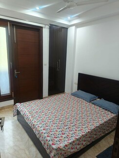 3 BHK + Servant Room,Study Room Builder Floor For Rent in East Of Kailash