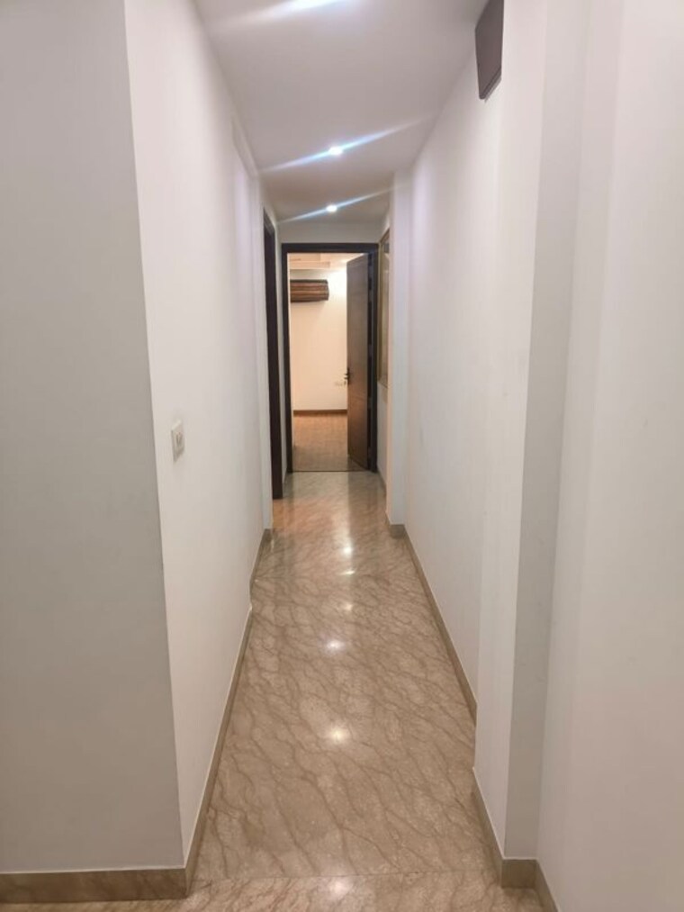 undefined, east of kailash 3 Bedroom 1800 Sq.Ft. Builder Floor In East Of Kailash Delhi 10321051