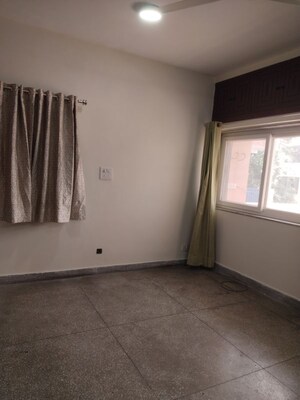 Room in  Shop at Sarita Vihar – for Rent