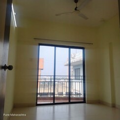 2 BHK Apartment For Rent in Kumar Periwinkle
