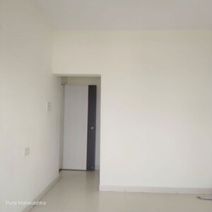 Room in 2 BHK Apartment at Kumar Periwinkle, Kharadi – for Rent