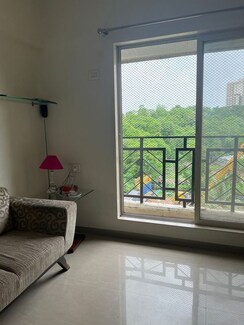 1 BHK + Servant Room Apartment For Sale in Kavya Hill View CHS