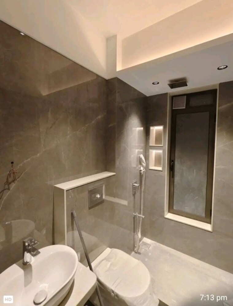 Bathroom, nagpal-flushel 2 Bedroom 800 Sq.Ft. Apartment In Bandra West Mumbai 10321129