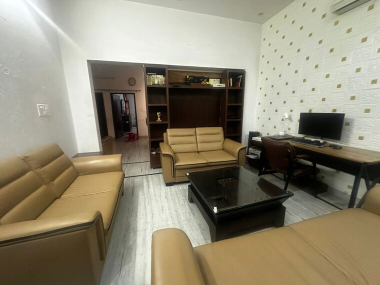 Living Room, sector 8 4 Bedroom 2600 Sq.Ft. Independent House In Sector 8 Panchkula 10321145