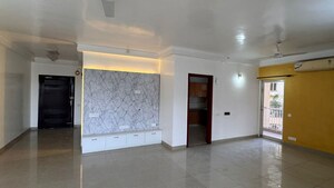 Room in 3.5 BHK Apartment at BPTP Freedom Park Life, Sector 57 – for Rent