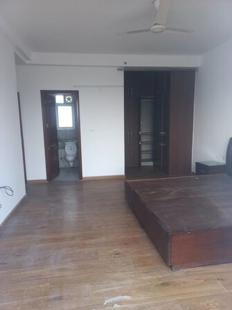 3.5 BHK + Servant Room Apartment For Rent in ATS One Hamlet in Sector 104, Noida