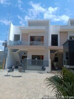 4 BHK + Servant Room 2600 Sq.Ft. Independent House in Sector 4