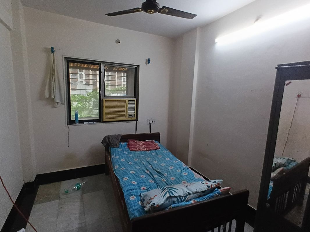 2 BHK + Servant Room Apartment For Rent in Lodha Splendora
