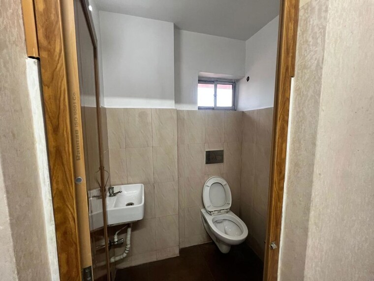 Bathroom, sarat bose road Commercial Office Space 810 Sq.Ft. In Sarat Bose Road Kolkata 10321224