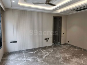 Building Lobby in 4 BHK Builder Floor at Panchsheel Enclave – for Rent