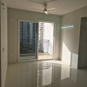Room in 2 BHK Apartment at Eldeco Live By The Greens, Sector 150 – for Sale
