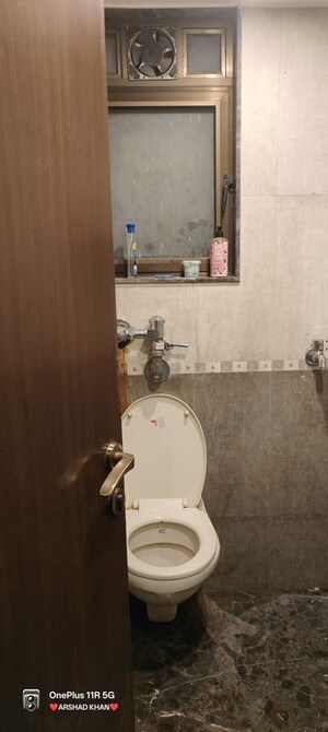 Bathroom in 3 BHK Apartment at Ekta Everglades, Bandra West – for Rent