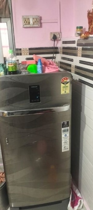 Kitchen in 1.5 BHK Independent House at Dahisar East – for Rent