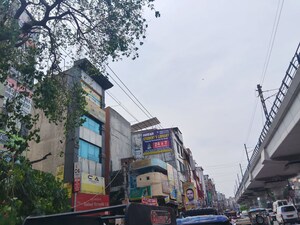  Shop For Rent in Mohan Garden