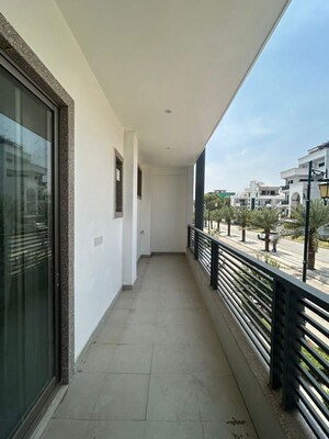 Balcony in 2.5 BHK Builder Floor at Central Park Flower Valley, Sohna Sector 33 – for Sale