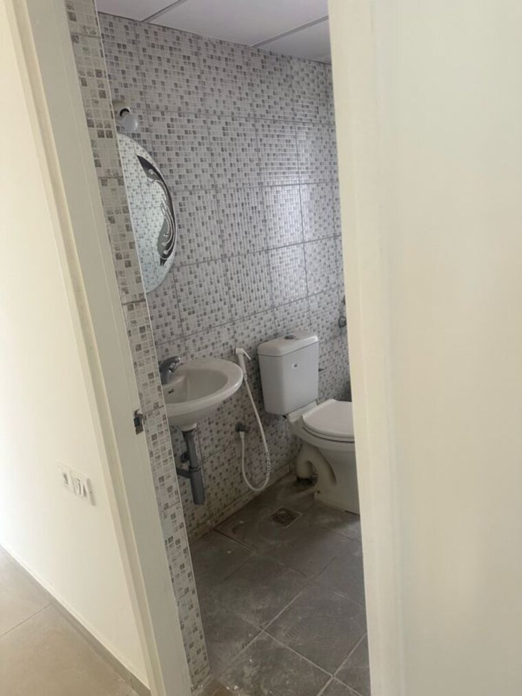 Bathroom, brigade-orchards 2 Bedroom 1000 Sq.Ft. Apartment In Devanahalli Bangalore 10321315