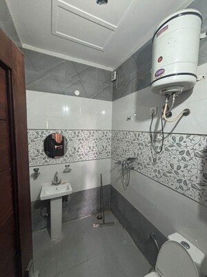 Team Area in 1 BHK Independent House at Aerocity – for Rent