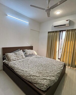 3 BHK Apartment For Rent in Highland Tower, Lokhandwala