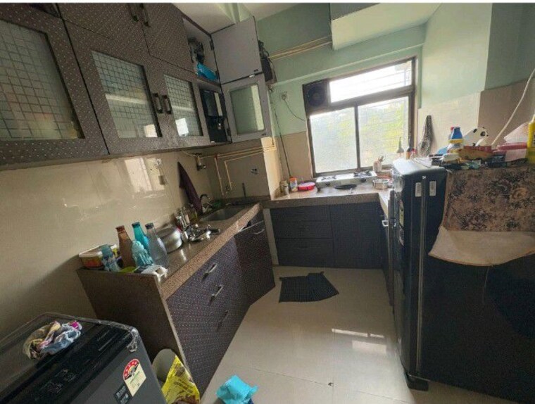 Kitchen/pantry, everest-world-aspen 2 Bedroom 900 Sq.Ft. Apartment In Dhokali Thane 10321376